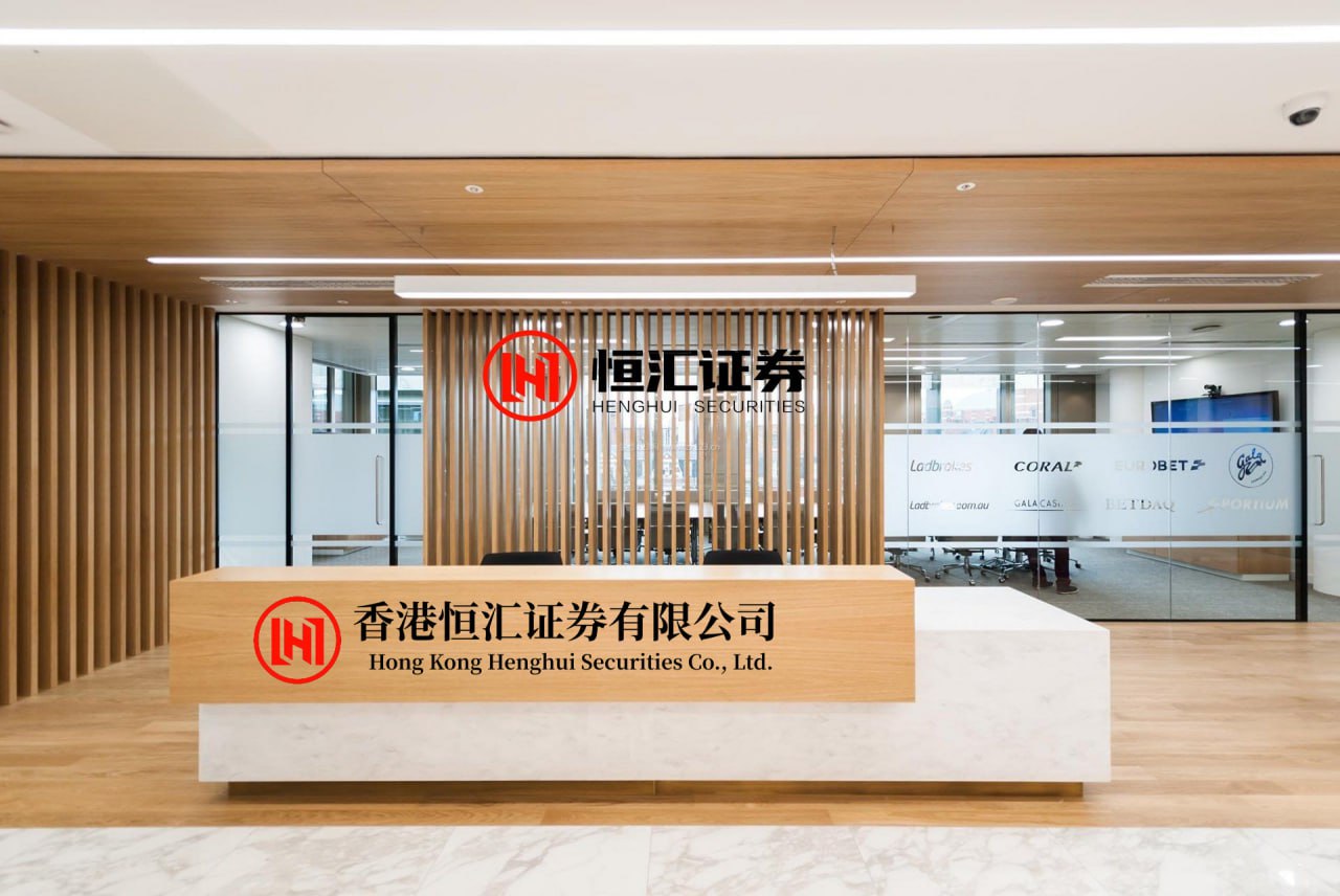 金盛网 分析称明年金价或达4000美元高位 多家国际金融机构看涨金价